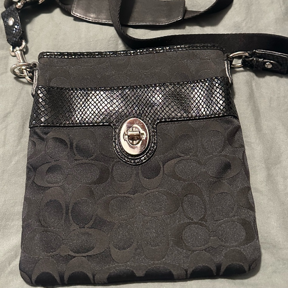 Early 2000’s Coach Crossbody Bag